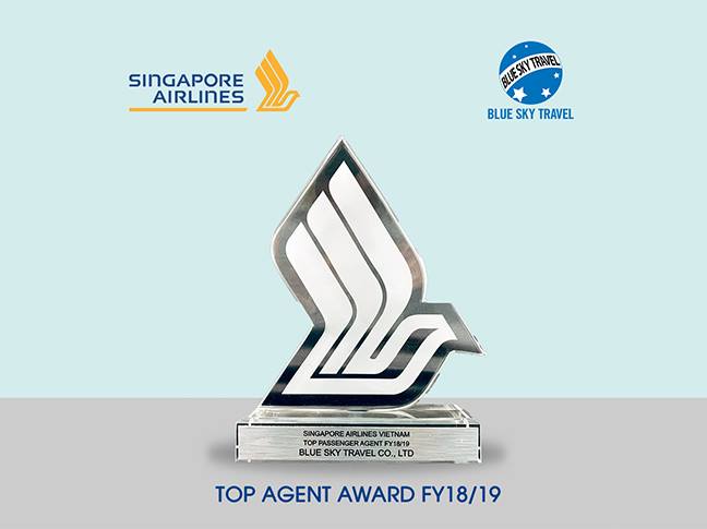 Blue Sky Travel nhận giải thưởng Top Agent từ Singapore Airlines